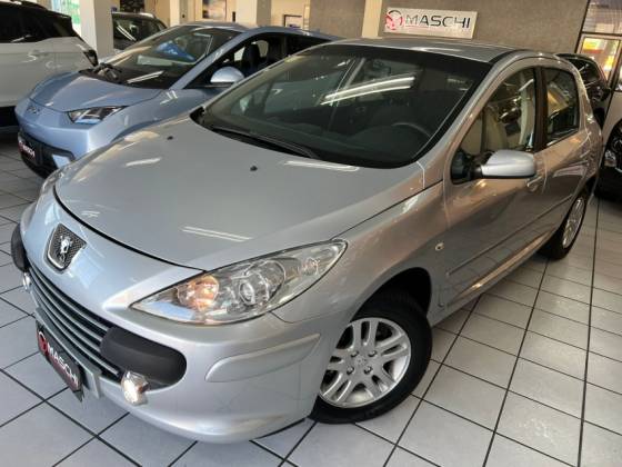 PEUGEOT 307 1.6 PRESENCE 16V FLEX 4P MANUAL